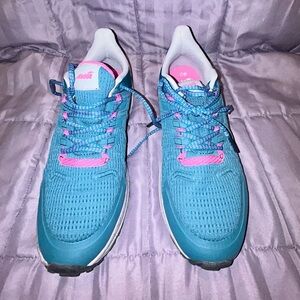 Avia Athletic Shoes - 10